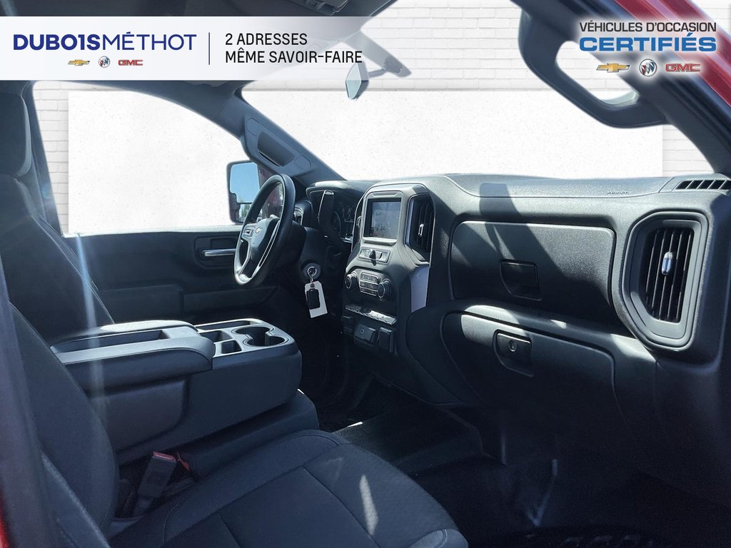 Chevrolet Silverado 2500HD WORK TRUCK V8 6.6L ESSENCE DOUBLE CAB BOITE LONGUE 2020 à Victoriaville, Québec - 15 - w1024h768px