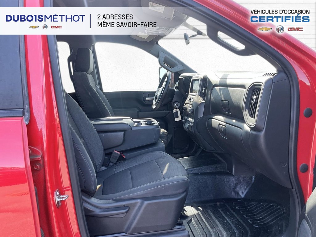 Chevrolet Silverado 2500HD WORK TRUCK V8 6.6L ESSENCE DOUBLE CAB BOITE LONGUE 2020 à Victoriaville, Québec - 14 - w1024h768px