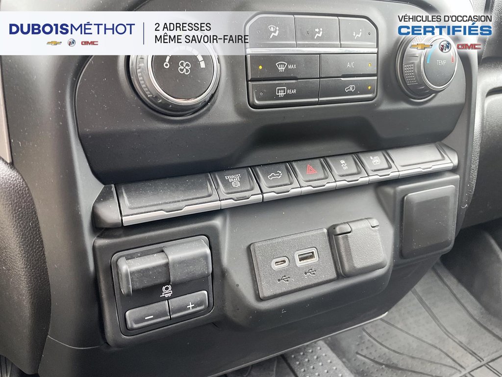 2022 Chevrolet Silverado 2500HD CUSTOM 2500 HD DURAMAX V8 6.6L DIESEL CREW 4X4 !!! in Victoriaville, Quebec - 24 - w1024h768px