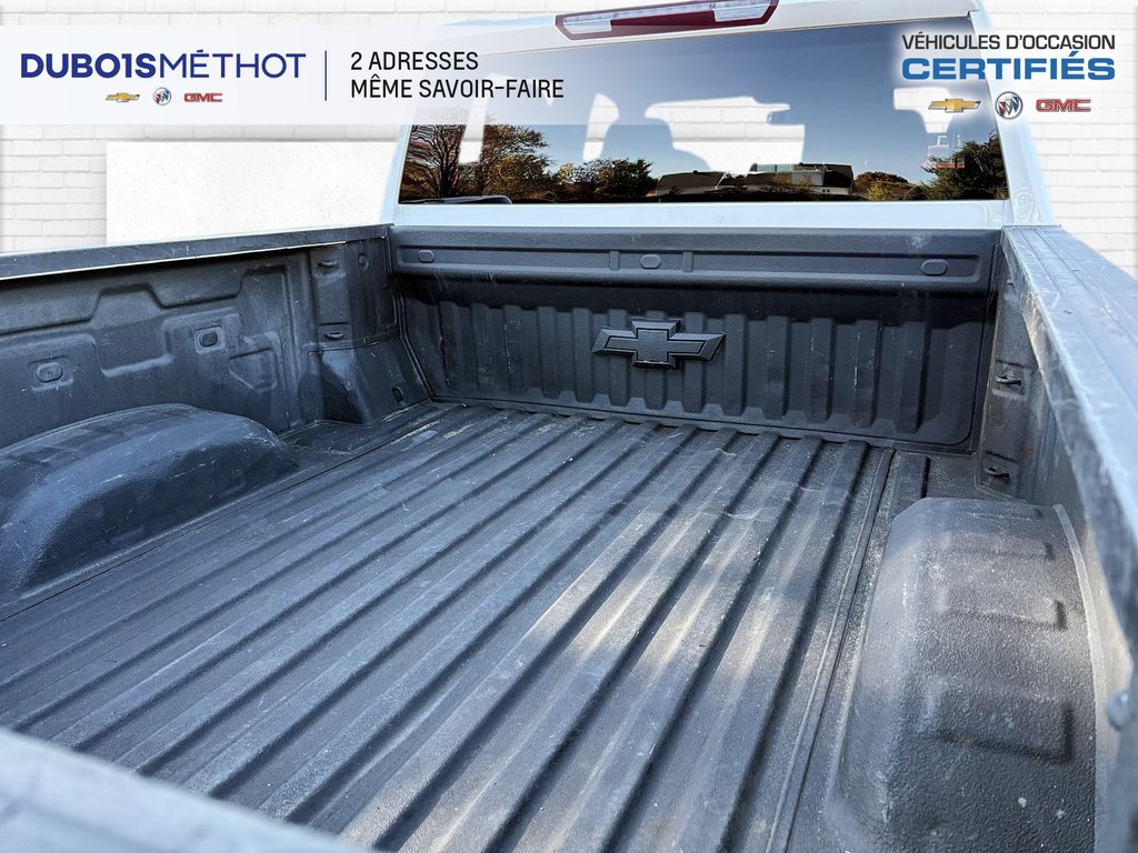 2022 Chevrolet Silverado 2500HD LT, Z71 SPORT, V8 6.6L A ESSENCE, 4X4 CREW in Plessisville, Quebec - 12 - w1024h768px
