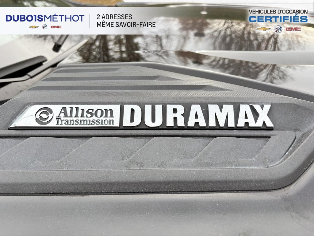 2022 Chevrolet Silverado 2500HD LT Z71 DURAMAX MIDNIGHT BOITE LONGUE 8 PIED DIESEL in Victoriaville, Quebec - 10 - w1024h768px