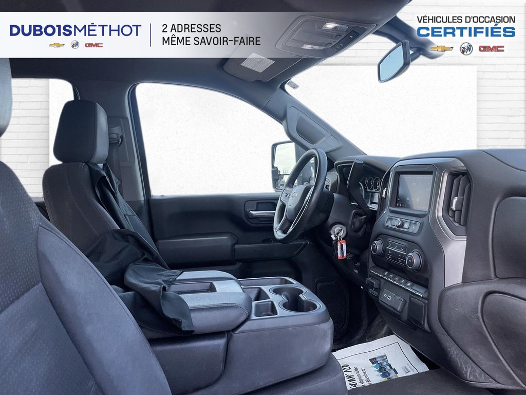 2023 Chevrolet Silverado 2500HD CUSTOM, V8 6.6L DURAMAX, DIESEL 6 PLACES !!! in Victoriaville, Quebec - 10 - w1024h768px