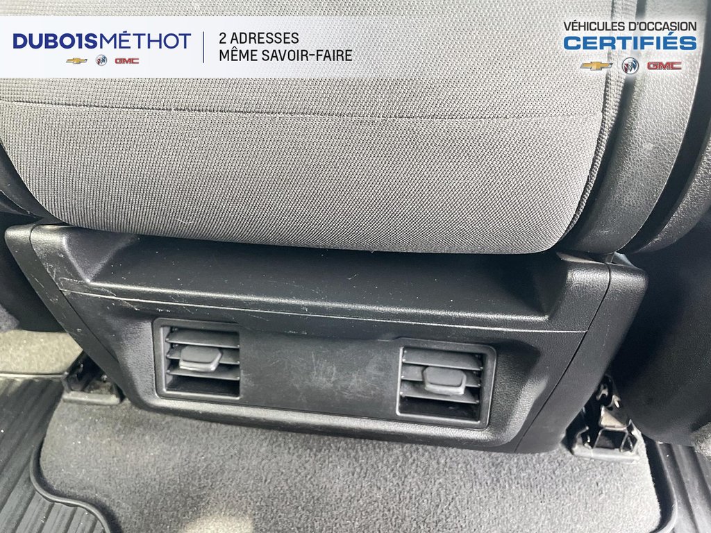 2023 Chevrolet Silverado 2500HD CUSTOM, V8 6.6L DURAMAX, DIESEL 6 PLACES !!! in Victoriaville, Quebec - 15 - w1024h768px