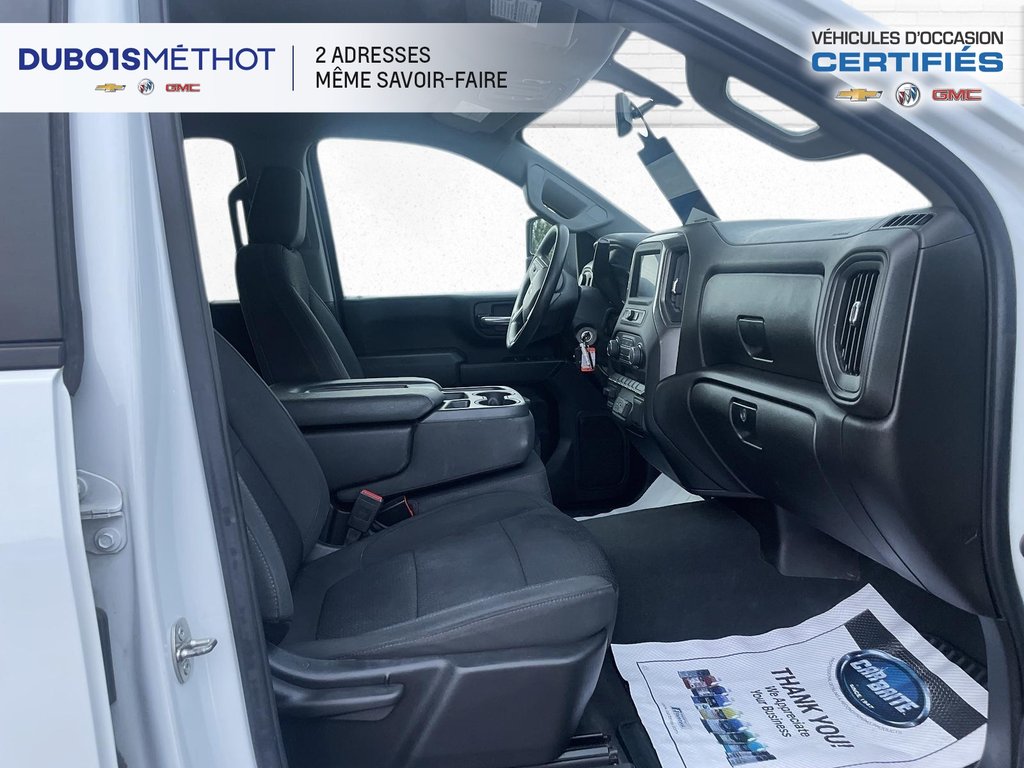 2023 Chevrolet Silverado 2500HD CUSTOM, V8 6.6L DURAMAX, DIESEL 6 PLACES !!! in Victoriaville, Quebec - 16 - w1024h768px