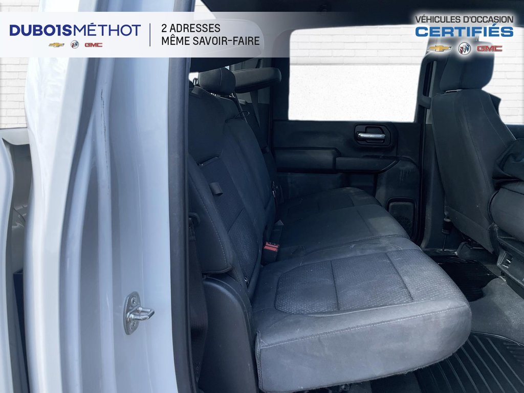 2023 Chevrolet Silverado 2500HD CUSTOM, V8 6.6L DURAMAX, DIESEL 6 PLACES !!! in Victoriaville, Quebec - 8 - w1024h768px