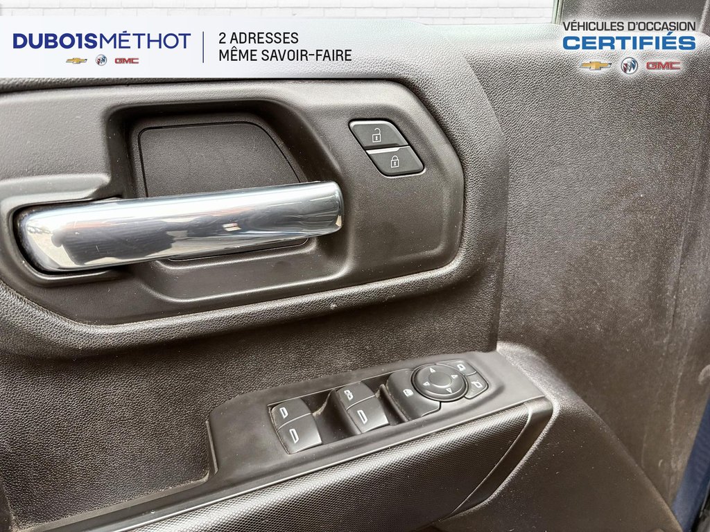 2023 Chevrolet Silverado 2500HD CUSTOM, V8 6.6L, DURAMAX, DIESEL, 6 PLACES !!! in Victoriaville, Quebec - 15 - w1024h768px