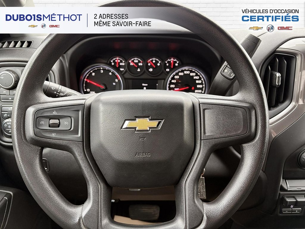 2023 Chevrolet Silverado 2500HD CUSTOM, V8 6.6L, DURAMAX, DIESEL, 6 PLACES !!! in Victoriaville, Quebec - 17 - w1024h768px