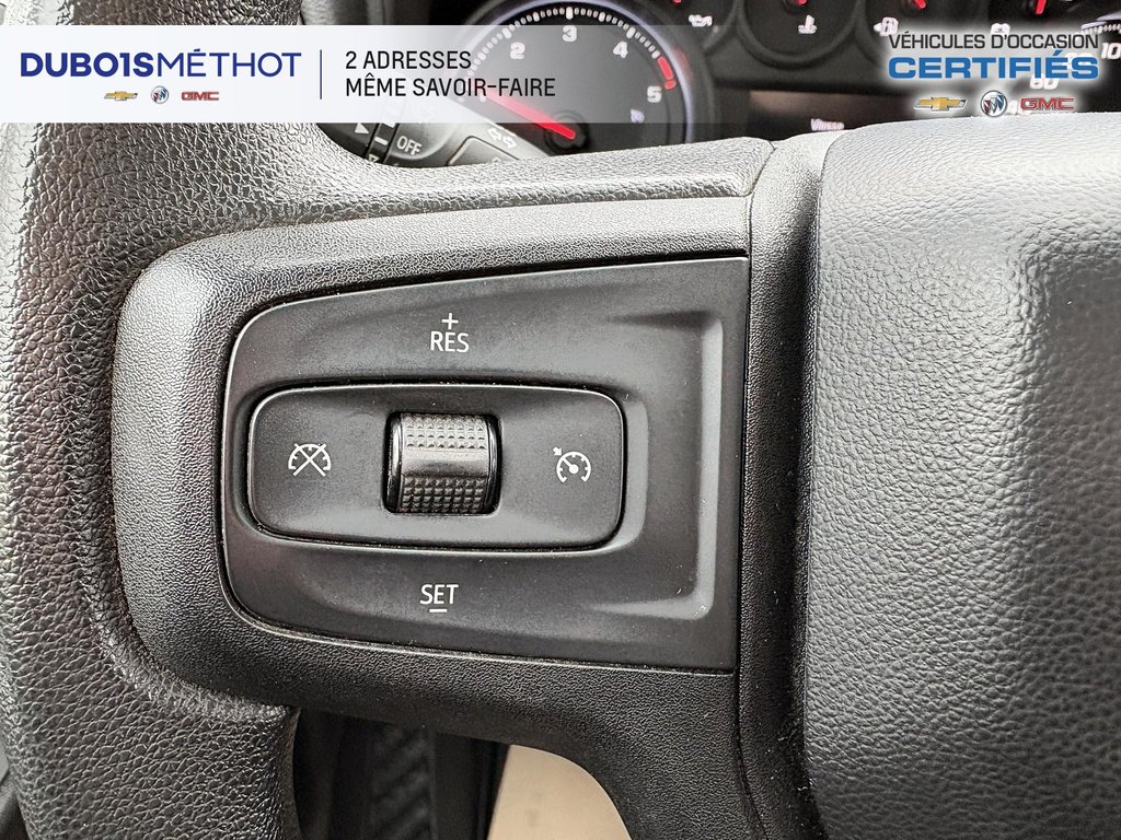 2023 Chevrolet Silverado 2500HD CUSTOM, V8 6.6L, DURAMAX, DIESEL, 6 PLACES !!! in Victoriaville, Quebec - 18 - w1024h768px