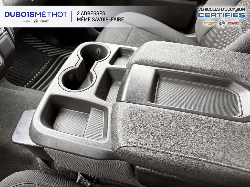 2023 Chevrolet Silverado 2500HD CUSTOM, V8 6.6L, DURAMAX, DIESEL, 6 PLACES !!! in Victoriaville, Quebec - 22 - w1024h768px