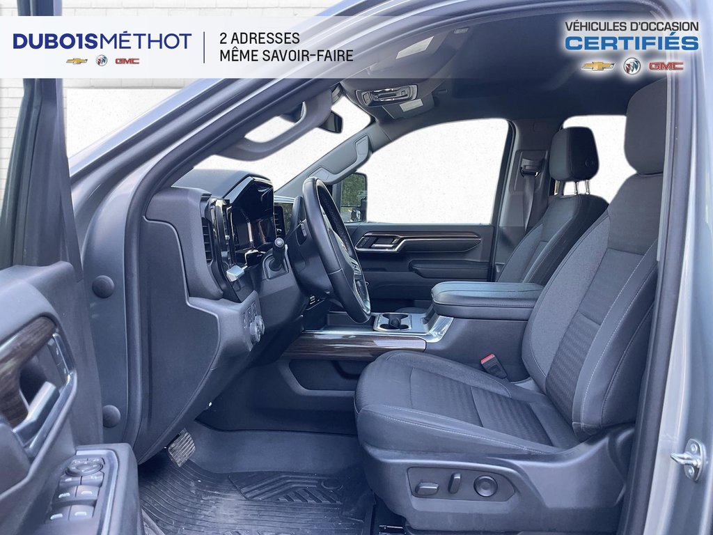Chevrolet Silverado 2500HD LT Z71 V8 6.6L DIESEL DURAMAX CREW !!! 2024 à Victoriaville, Québec - 19 - w1024h768px