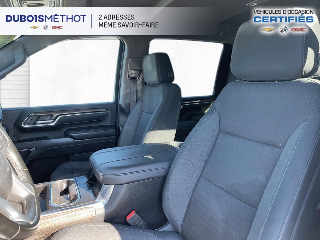 Chevrolet Silverado 2500HD LT, V8 6.6L DURAMAX DIESEL NOUVEAU MODELE CONSOLE 2024 à Victoriaville, Québec - 19 - w1024h768px