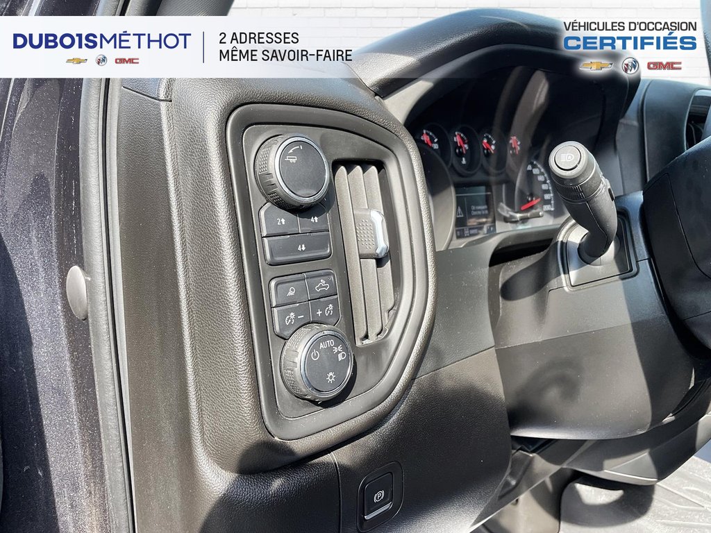 Chevrolet Silverado 2500HD CUSTOM V8 6.6L A GAS, 4X4, 6 PLACES, 2500 HD !!!! 2024 à Plessisville, Québec - 22 - w1024h768px