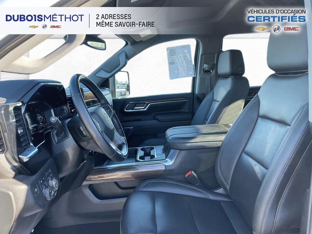 Chevrolet Silverado 2500HD LT, CUIR, DURAMAX V8 6.6L DIESEL, 2024 à Victoriaville, Québec - 21 - w1024h768px