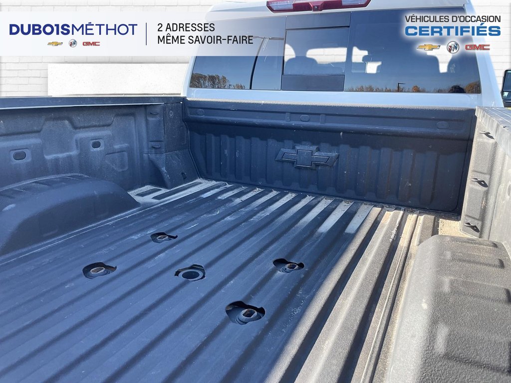 Chevrolet Silverado 2500HD LT, CUIR, DURAMAX V8 6.6L DIESEL, 2024 à Victoriaville, Québec - 12 - w1024h768px