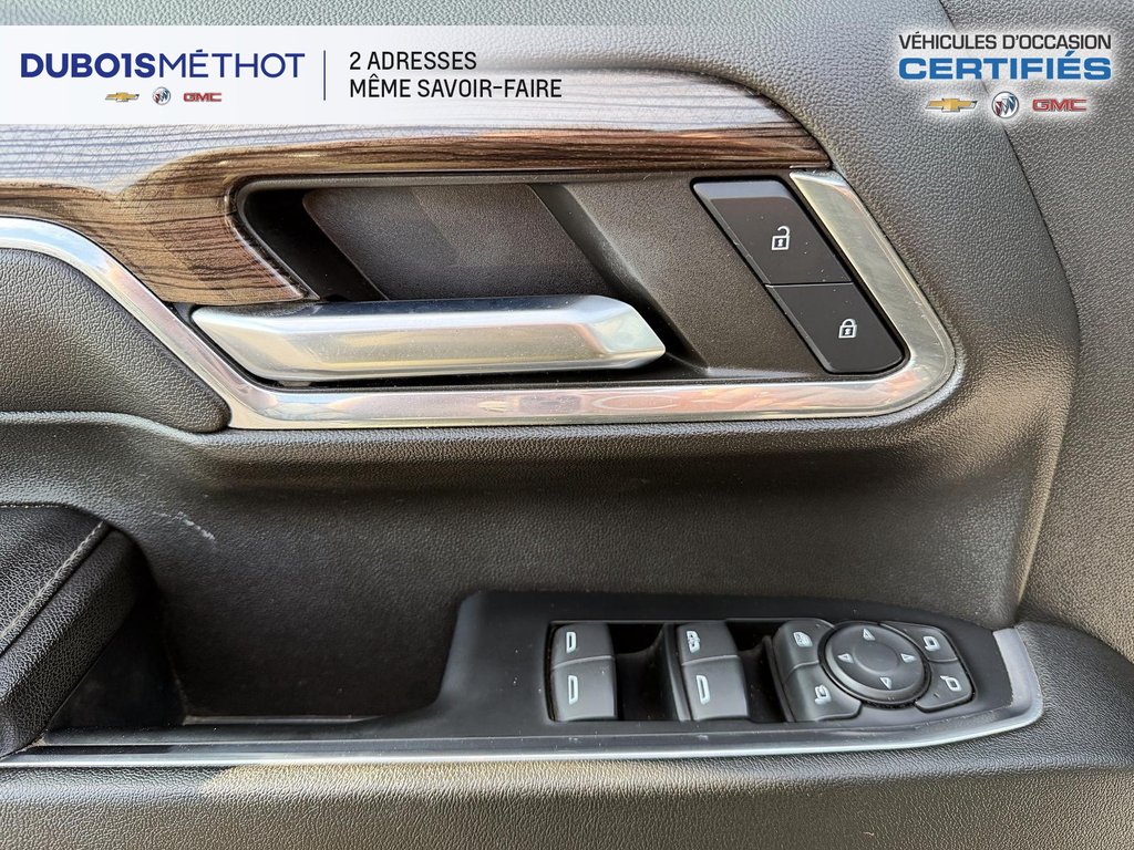 Chevrolet Silverado 2500HD LT, MIDNIGHT, DURAMAX V8 6.6L DIESEL, 4X4 Z71 !!! 2024 à Victoriaville, Québec - 21 - w1024h768px