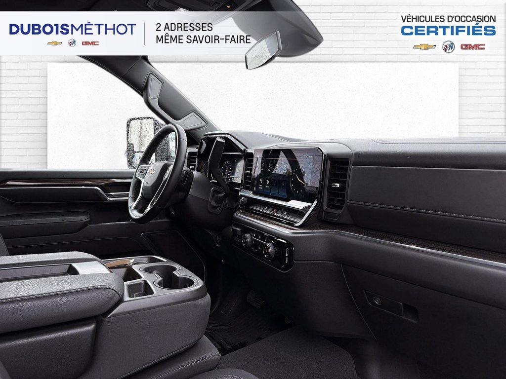 Chevrolet Silverado 2500HD LT V8 6.6 ESSENCE GAS ALLISON 10 VITESSES !!! 2024 à Victoriaville, Québec - 16 - w1024h768px