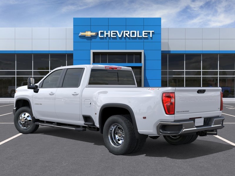 2026 Chevrolet Silverado 3500 HD in Victoriaville, Quebec - 3 - w1024h768px