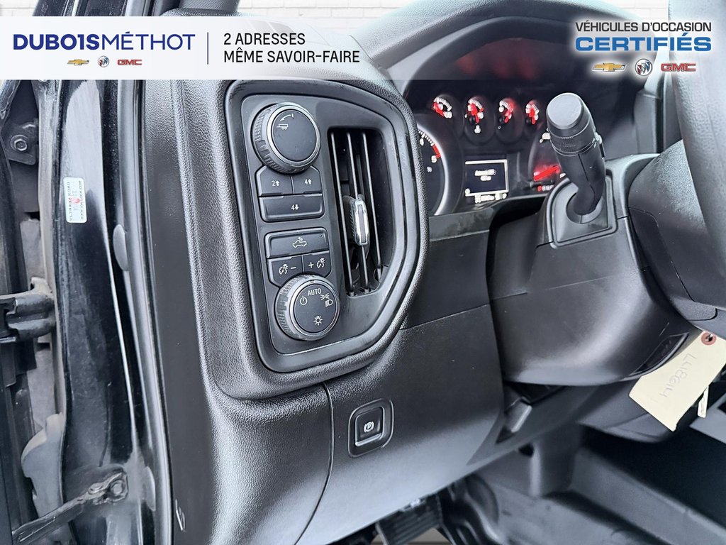 2021 Chevrolet Silverado 3500HD WORK TRUCK DURAMAX 4X4 DOUBLE CAB DOUBLE ROUE !!! in Victoriaville, Quebec - 22 - w1024h768px