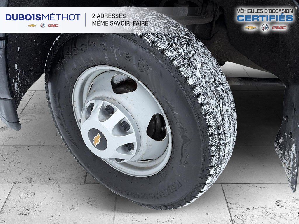 2021 Chevrolet Silverado 3500HD WORK TRUCK DURAMAX 4X4 DOUBLE CAB DOUBLE ROUE !!! in Victoriaville, Quebec - 2 - w1024h768px