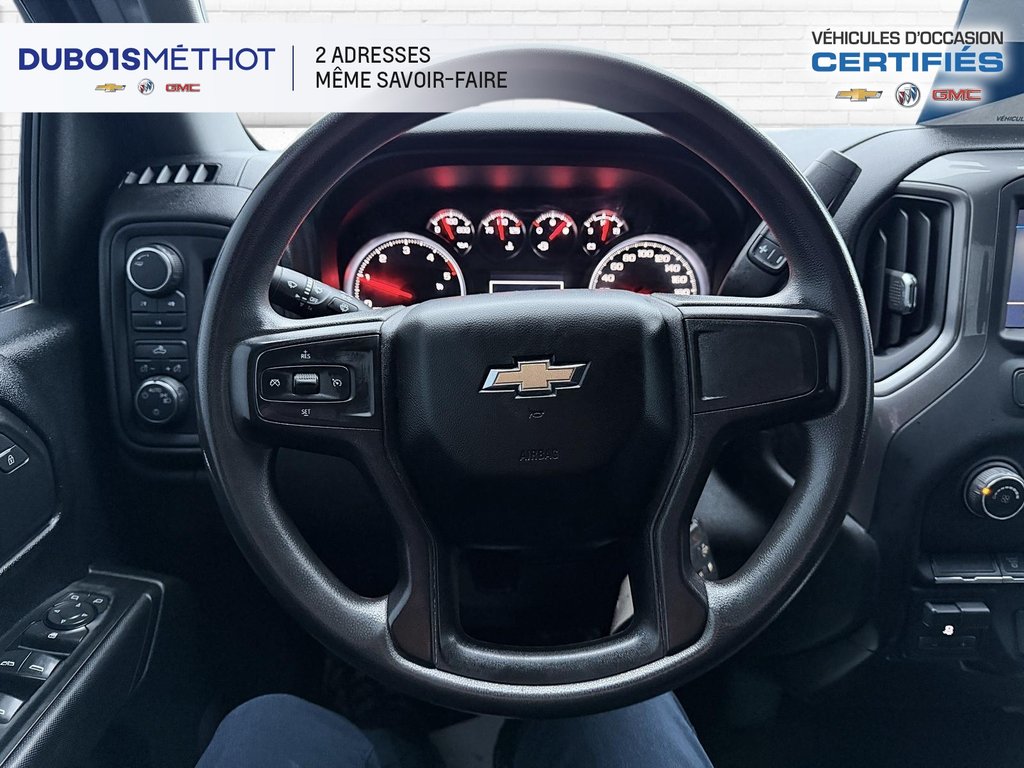 2021 Chevrolet Silverado 3500HD WORK TRUCK DURAMAX 4X4 DOUBLE CAB DOUBLE ROUE !!! in Victoriaville, Quebec - 24 - w1024h768px