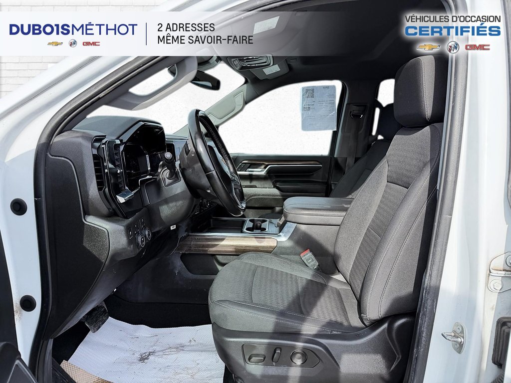 Chevrolet Silverado 3500HD LT, DOUBLE ROUE DURAMAX V8 6.6L DIESEL 4X4 CONSOLE 2024 à Plessisville, Québec - 16 - w1024h768px