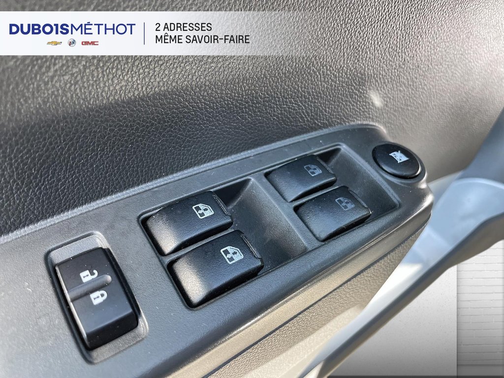 Chevrolet Spark EV LT, 100% ELECTRIQUE, CUIR VE !!! 2015 à Victoriaville, Québec - 17 - w1024h768px