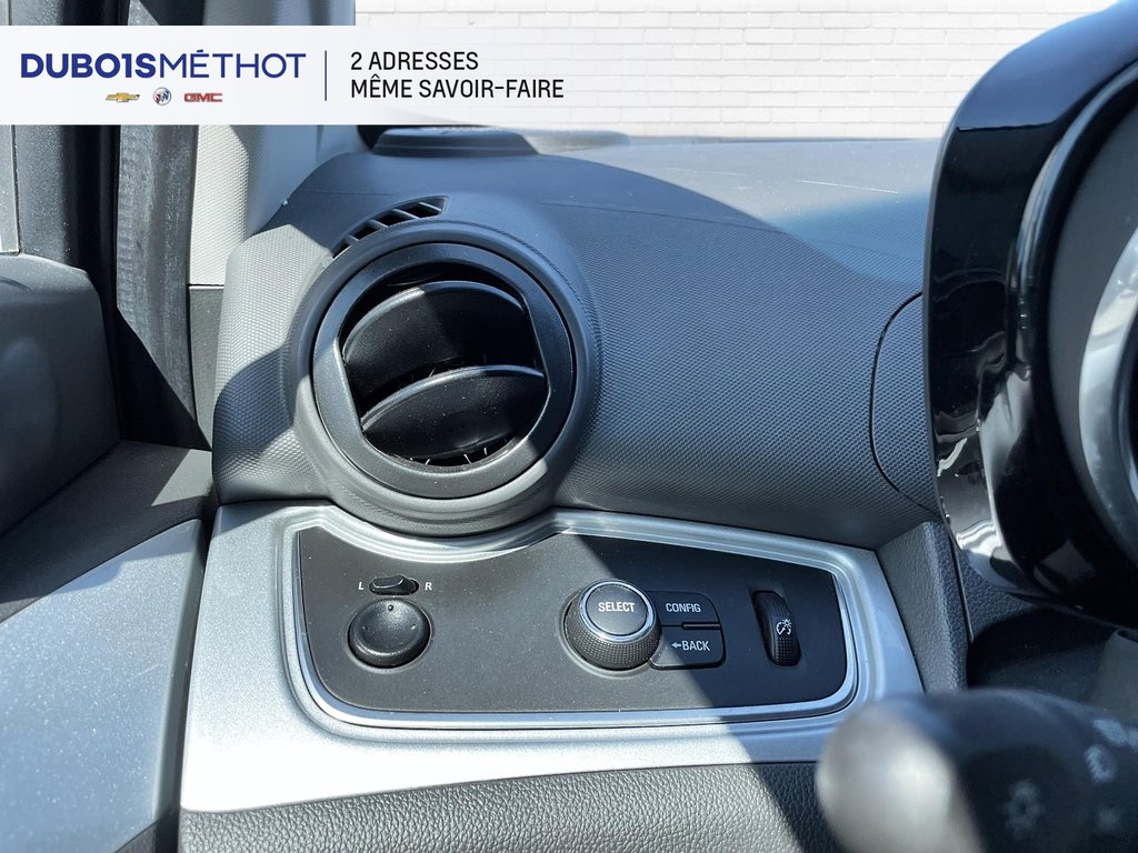 Chevrolet Spark EV LT, 100% ELECTRIQUE, CUIR VE !!! 2015 à Victoriaville, Québec - 25 - w1024h768px
