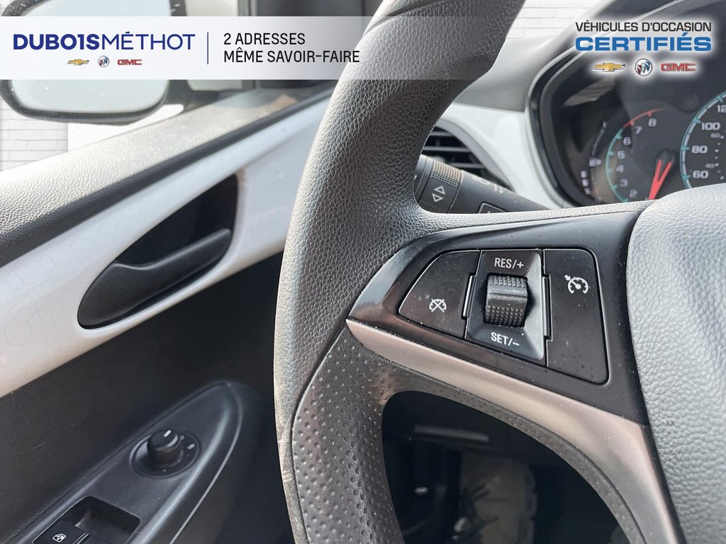 Chevrolet Spark LT, AUTOMATIQUE, 1.4L, HATCHBACK !! 2017 à Victoriaville, Québec - 22 - w1024h768px