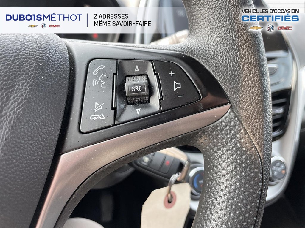 Chevrolet Spark LT, AUTOMATIQUE, 1.4L, HATCHBACK !! 2017 à Victoriaville, Québec - 21 - w1024h768px