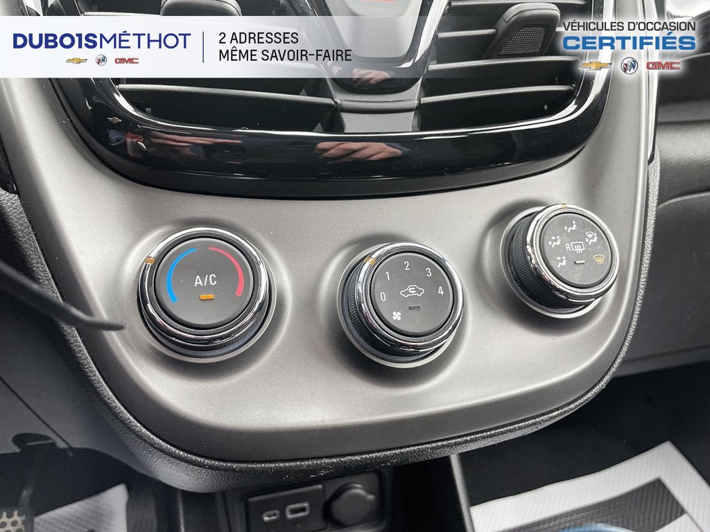 Chevrolet Spark LT, AUTOMATIQUE, APPLE CAR PLAY, CAMERA !!! 2019 à Plessisville, Québec - 19 - w1024h768px