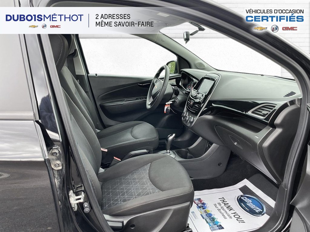 Chevrolet Spark LT, AUTOMATIQUE, APPLE CAR PLAY, CAMERA !!! 2019 à Plessisville, Québec - 12 - w1024h768px
