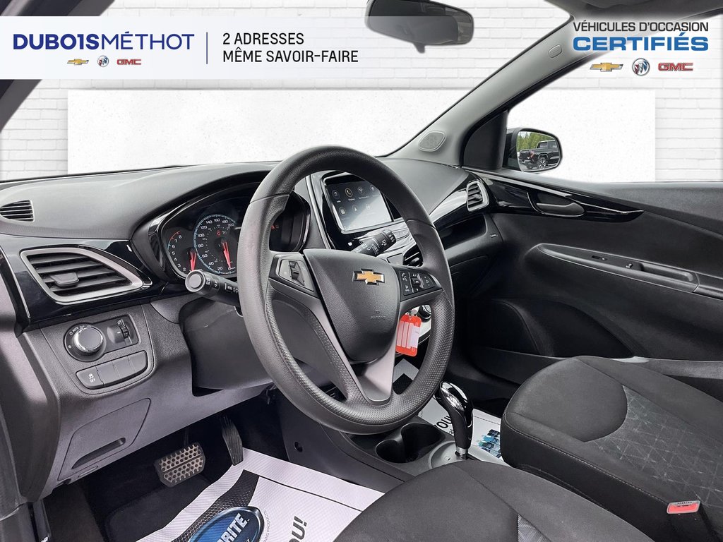 Chevrolet Spark LT, AUTOMATIQUE, APPLE CAR PLAY, CAMERA !!! 2019 à Plessisville, Québec - 15 - w1024h768px
