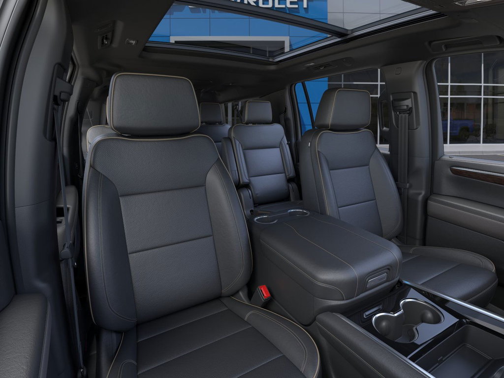 Chevrolet Suburban Premier 2025 à Victoriaville, Québec - 6 - w1024h768px