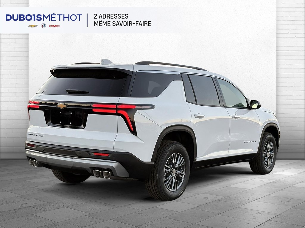 Chevrolet Traverse LT 2026 à Plessisville, Québec - 2 - w1024h768px