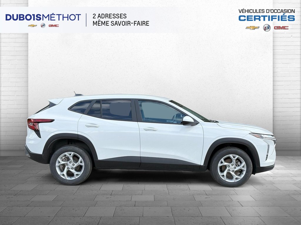 Chevrolet Trax LS, AUTOMATIQUE, HATCHBACK CARPLAY !!! 2024 à Victoriaville, Québec - 8 - w1024h768px