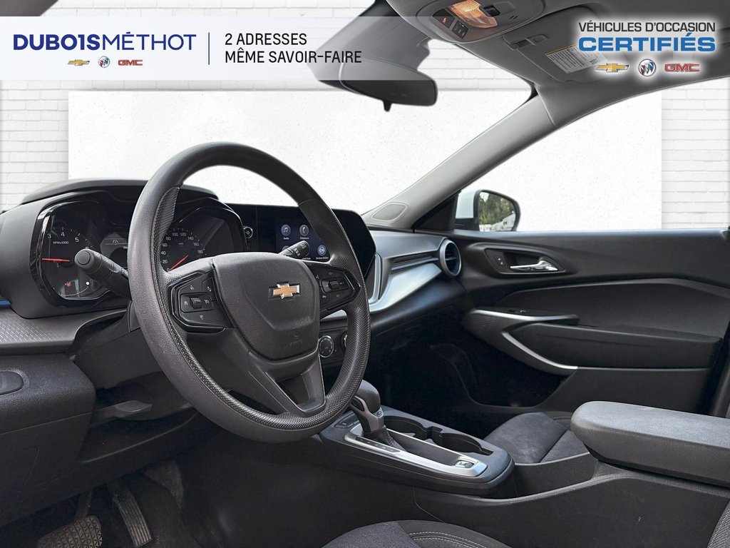 Chevrolet Trax LS, AUTOMATIQUE, HATCHBACK CARPLAY !!! 2024 à Victoriaville, Québec - 15 - w1024h768px