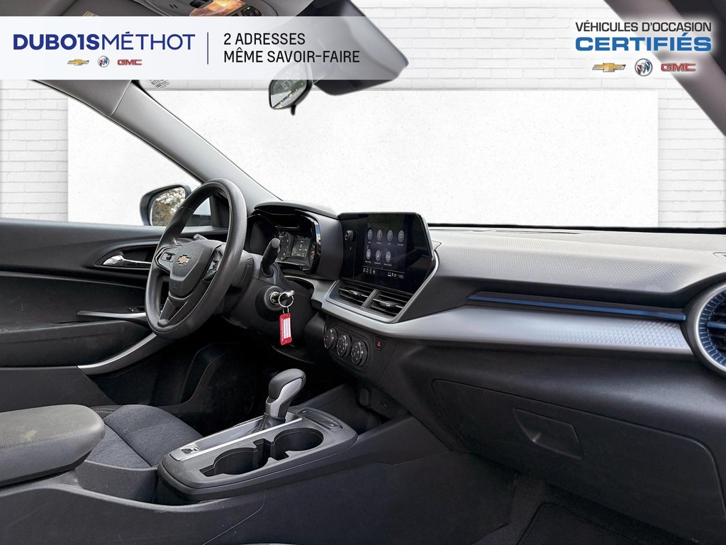 Chevrolet Trax LS, AUTOMATIQUE, HATCHBACK CARPLAY !!! 2024 à Victoriaville, Québec - 13 - w1024h768px