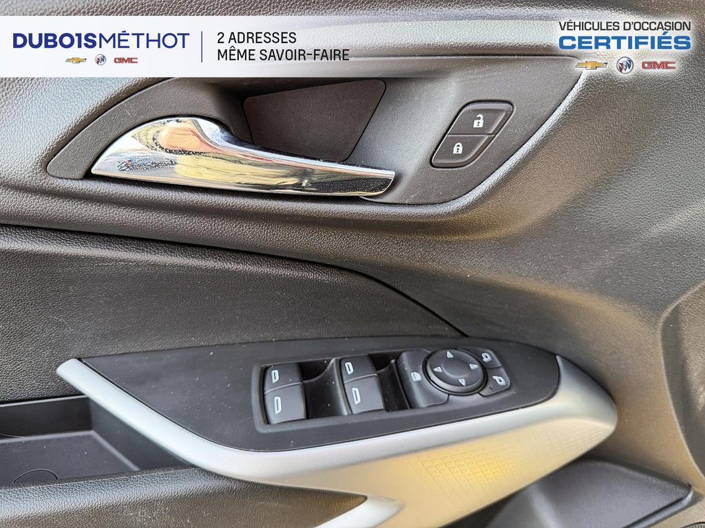 2024 Chevrolet Trax 1RS, AUTOMATIQUE, SIEGES ET VOLANT CHAUFFANT !!! in Plessisville, Quebec - 17 - w1024h768px