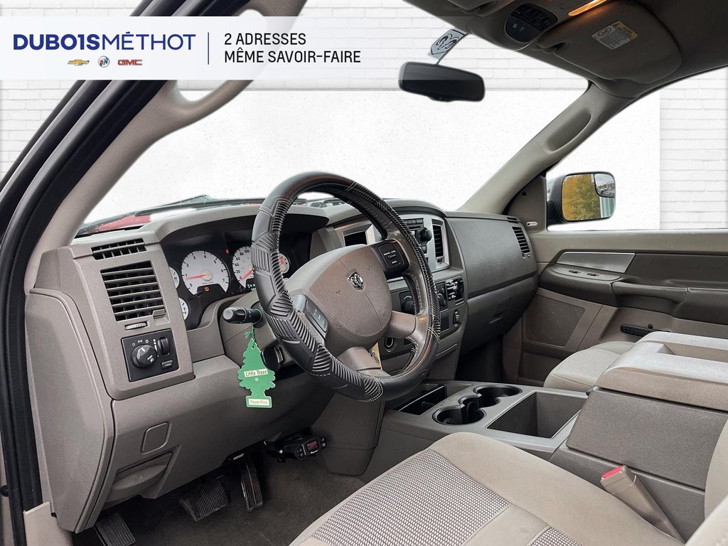 Dodge Ram 2500 SLT, V8 5.7L 4X4 CAMION A MOINS DE 10 000 $ !!! 2008 à Plessisville, Québec - 18 - w1024h768px