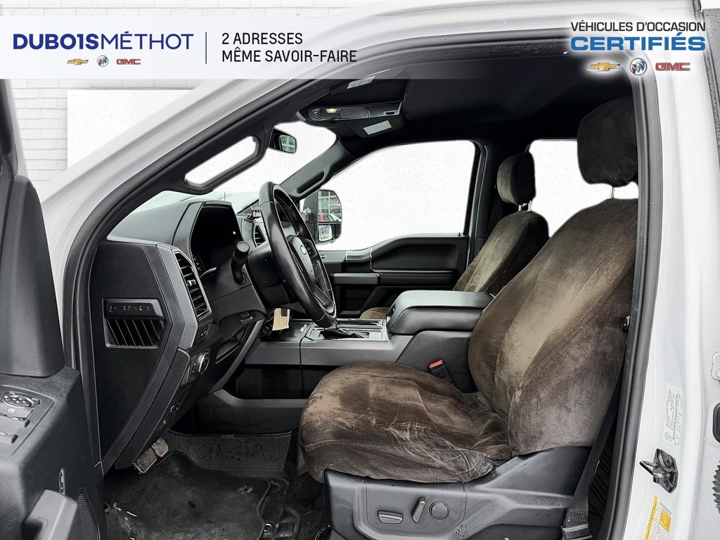 2020 Ford F-150 V6 3.5L ECOBOOST, 4X4, SUPECREW in Victoriaville, Quebec - 18 - w1024h768px