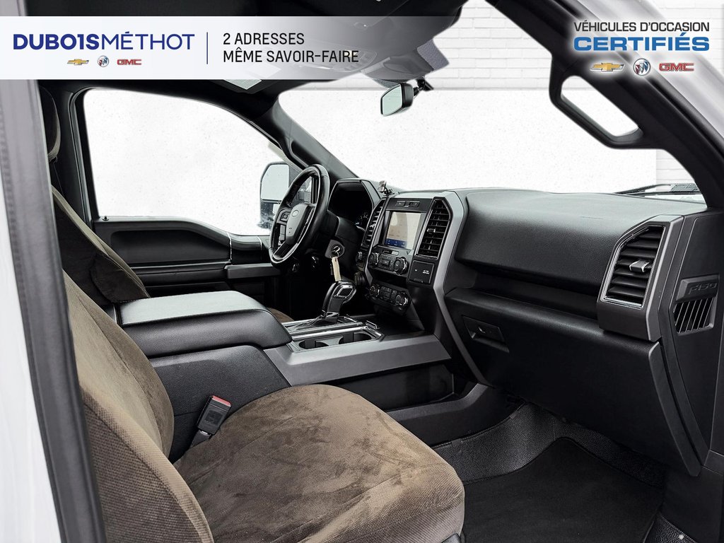 2020 Ford F-150 V6 3.5L ECOBOOST, 4X4, SUPECREW in Victoriaville, Quebec - 17 - w1024h768px