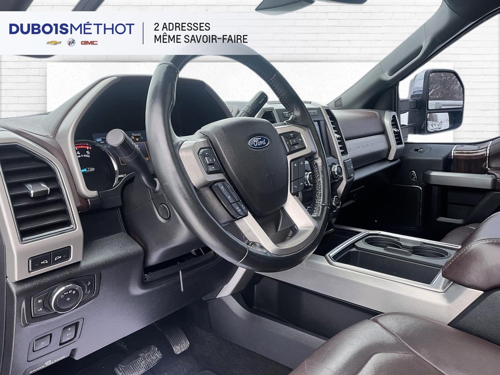 2019 Ford Super Duty F-350 DRW in Victoriaville, Quebec - 22 - w1024h768px