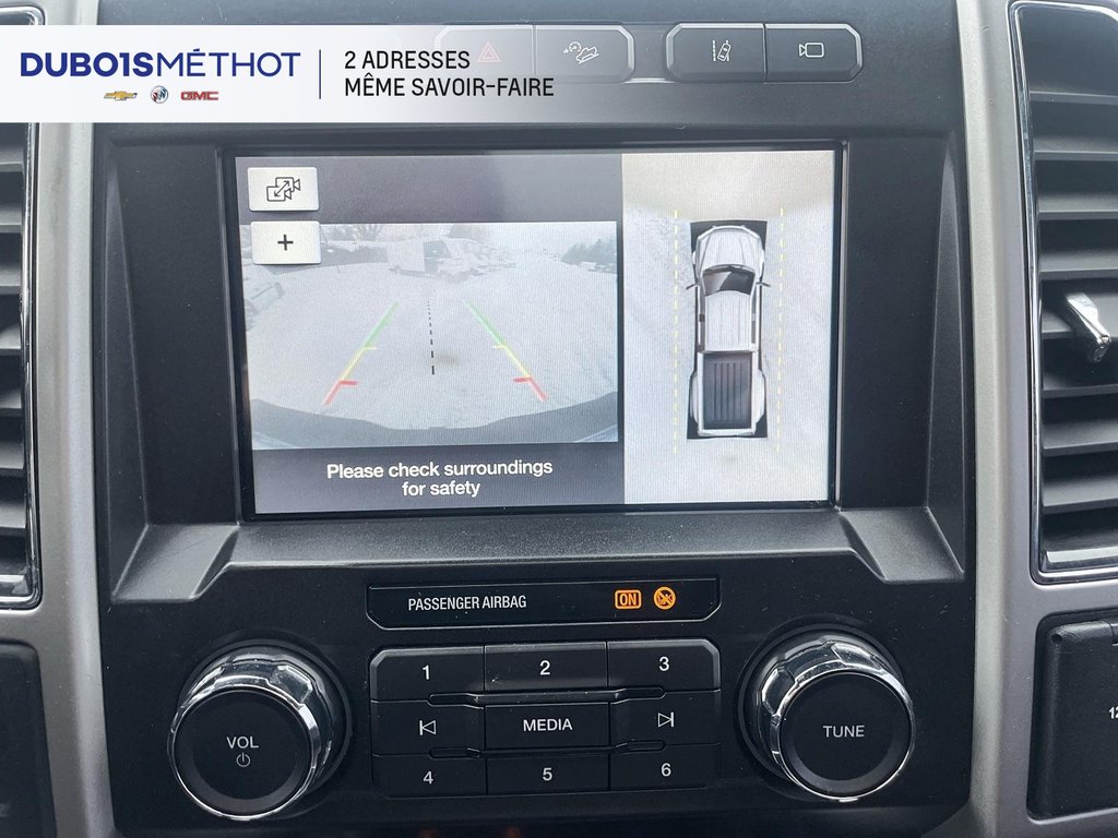 2019 Ford Super Duty F-350 DRW in Victoriaville, Quebec - 33 - w1024h768px