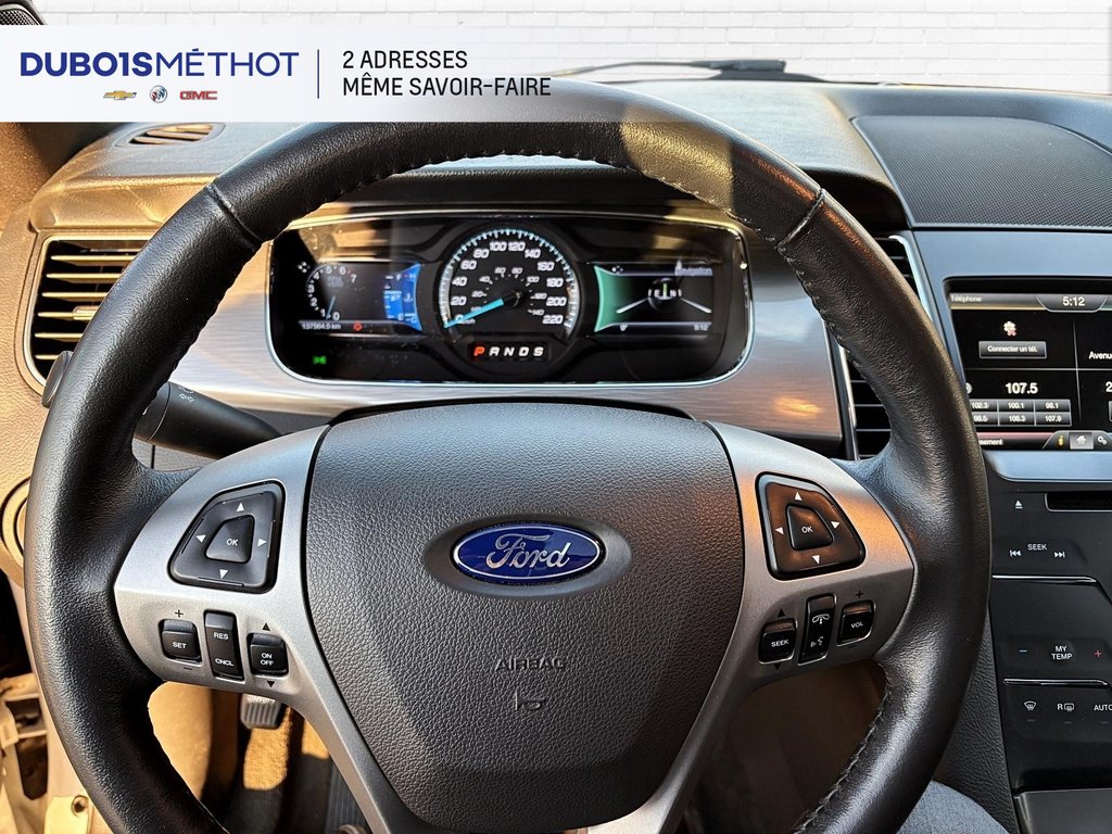 Ford Taurus SEL, AWD V6 3.5L, CUIR, TOIT !!! 2015 à Victoriaville, Québec - 16 - w1024h768px