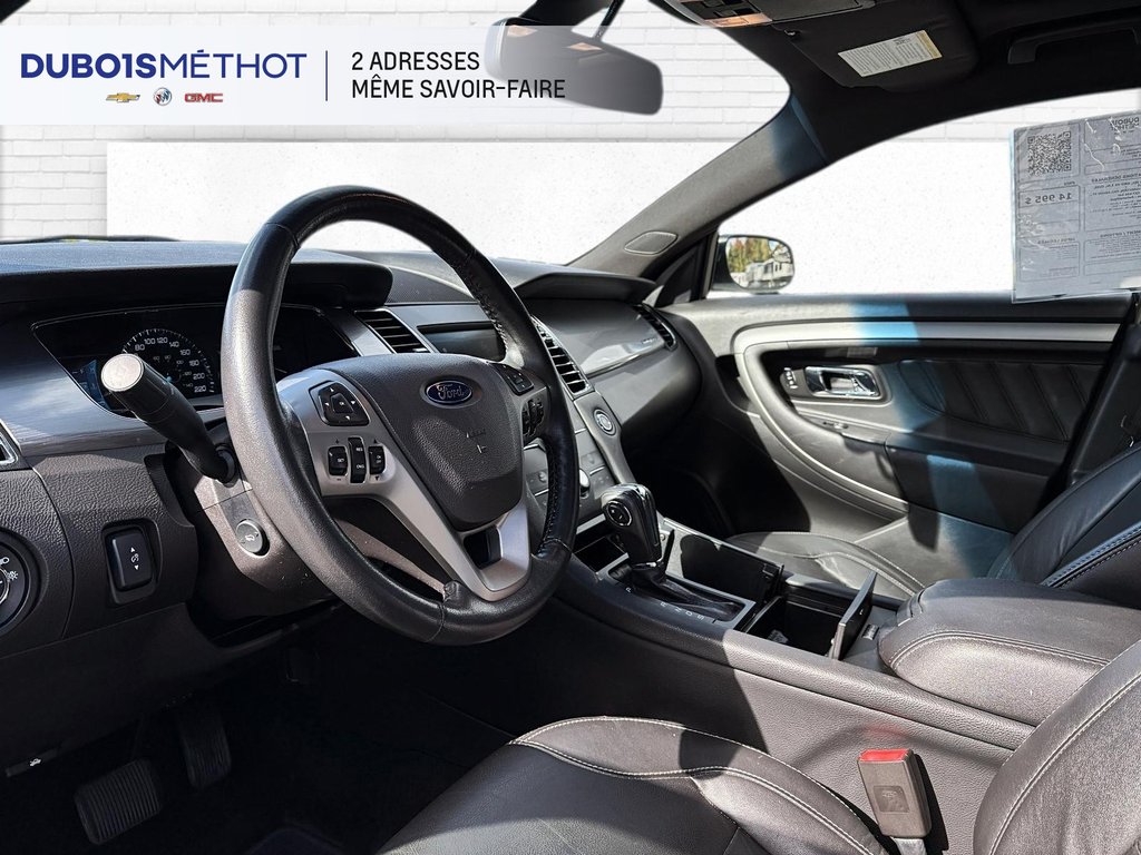 2015 Ford Taurus SEL, AWD V6 3.5L, CUIR, TOIT !!! in Plessisville, Quebec - 13 - w1024h768px