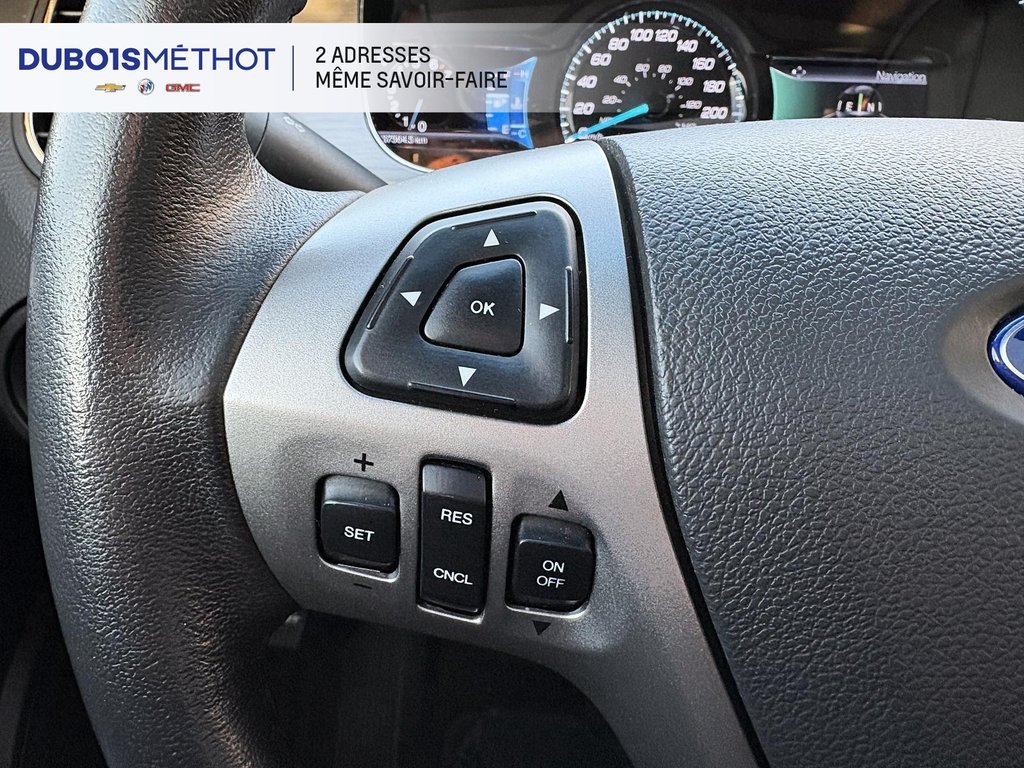 Ford Taurus SEL, AWD V6 3.5L, CUIR, TOIT !!! 2015 à Victoriaville, Québec - 17 - w1024h768px