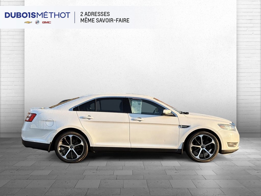 Ford Taurus SEL, AWD V6 3.5L, CUIR, TOIT !!! 2015 à Victoriaville, Québec - 8 - w1024h768px