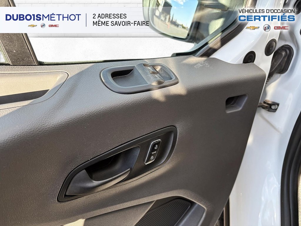 Ford Transit Cargo Van AWD V6 3.5L 148' VAN LIFE MED ROOF TOIT MOYEN !!! 2024 à Plessisville, Québec - 20 - w1024h768px