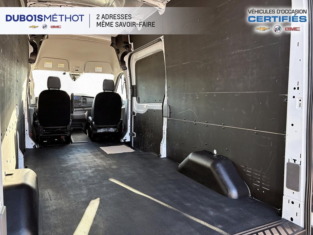 2024 Ford Transit Cargo Van V6 3.5L,148' T-250, HI ROOF TOIT ELEVE !!! in Plessisville, Quebec - 13 - w1024h768px
