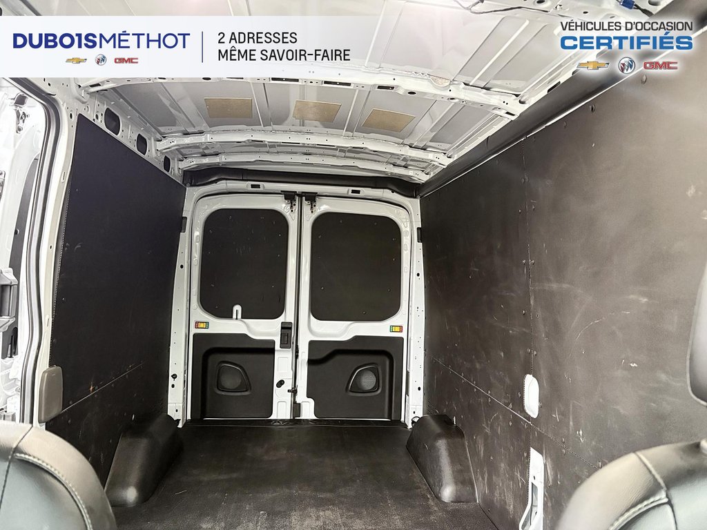 Ford Transit Cargo Van T-250, V6 3.5L, 148', MED ROOF/TOIT MOYEN !!! 2024 à Victoriaville, Québec - 13 - w1024h768px
